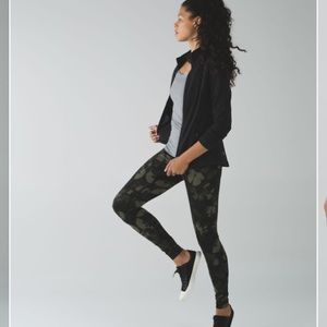 Lululemon Wunder Under Pant (Hi-Rise) - Butterfly